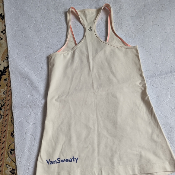 Lululemon tops - Picture 3 of 11